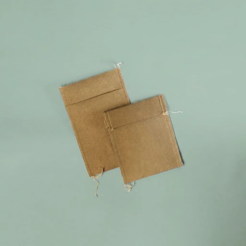 Sobre Cosido 10x15 cm Papel Kraft Marrón 80g c/ solapa - 1