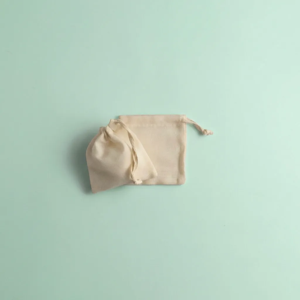 Bolsa 10x10 cm Lienzo Sublimable - Poliester 70% - Algodón 30%, Cierre de Ahorque Cinta Hilera