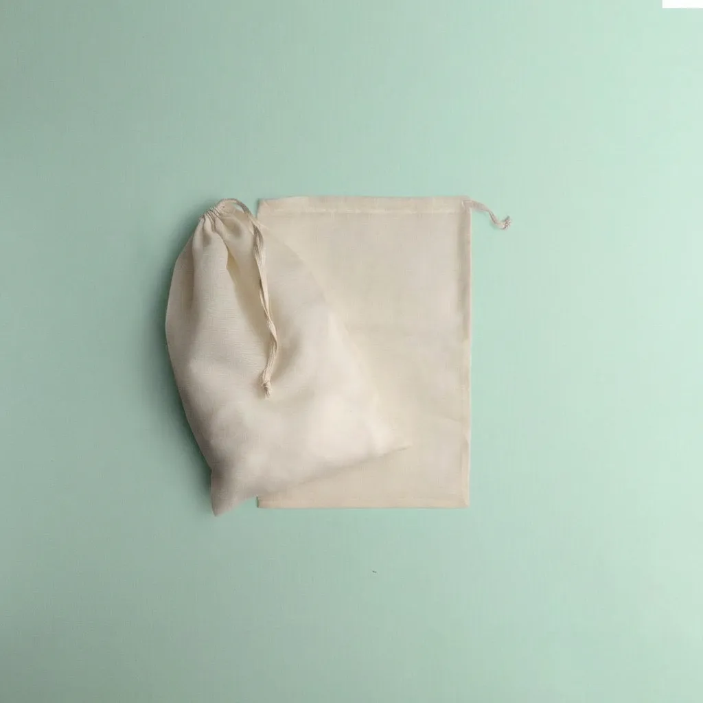 Bolsa 20x30 cm Lienzo Sublimable - Poliester 70% - Algodón 30%, Cierre de Ahorque Cinta Hilera